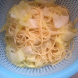 キャベツと塩昆布だけ お手軽パスタ レシピ 作り方 By 美味し 楽天レシピ キャベツと塩昆布だけ お手軽パスタ レシピ 作り方 By 美味し 楽天レシピ